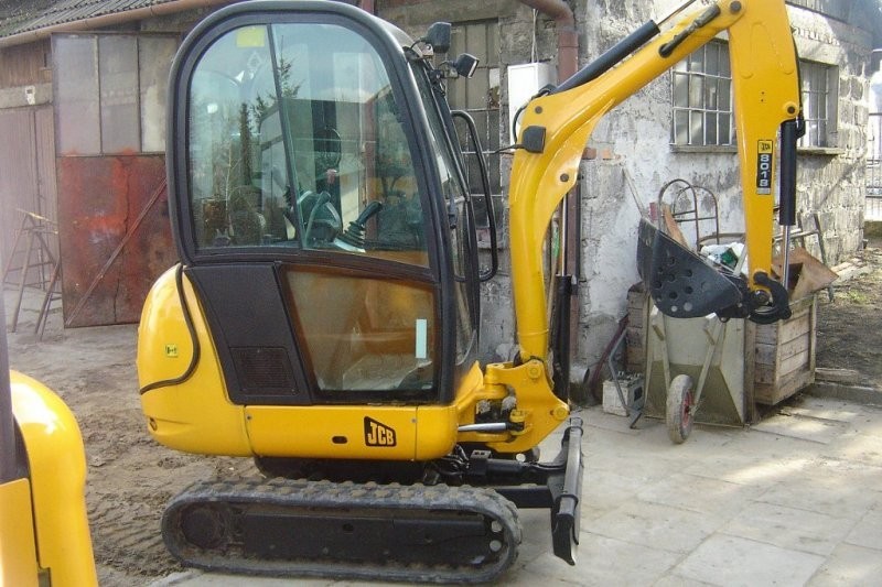 SUPER OKAZJA-------MINI KOPARKA JCB 8018 ROZSUWANE — zdjęcie 1