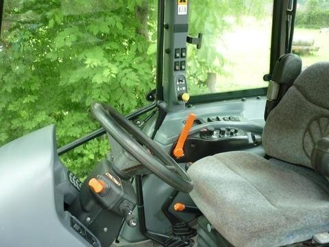 2005 New Holland TL 100 A — zdjęcie 4