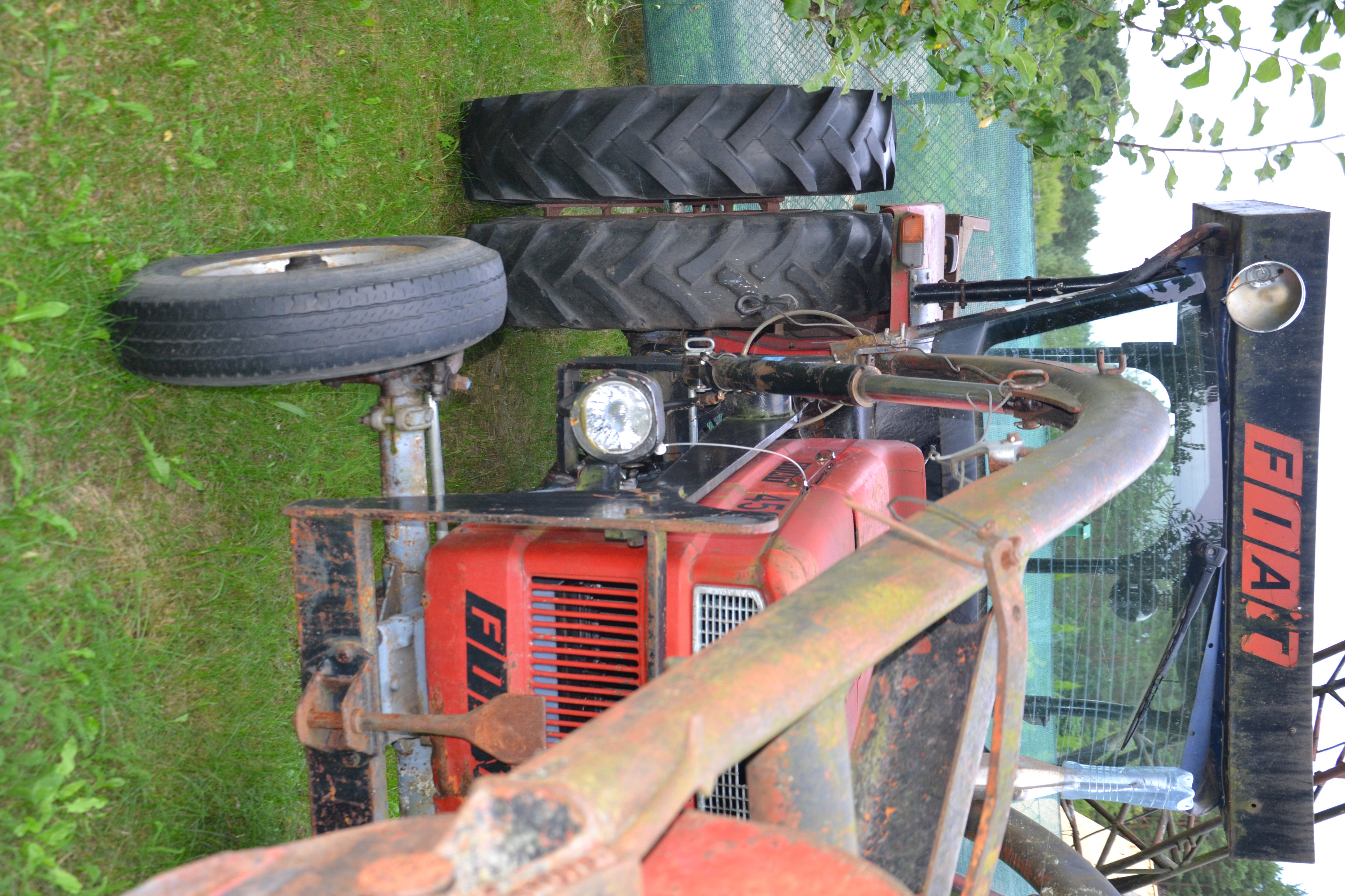 Traktor Fiat 450 z ładowaczem czołowym, zarejestrowany — zdjęcie 2