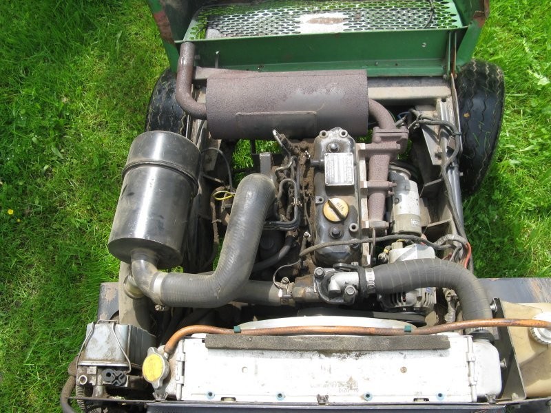 Używana Kosiarka samojezdna John Deere F 935 — zdjęcie 2