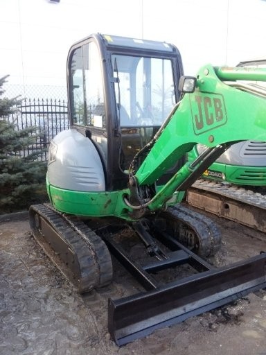 JCB 8032 ZTS 2006 28KM 2000mh 803 8025 LEASING GWR — zdjęcie 1
