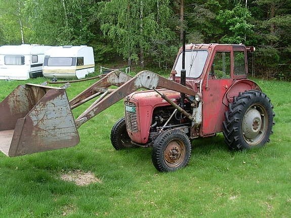 Massey Ferguson 35 1900, — zdjęcie 1