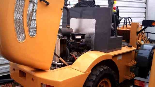 Ładowarka kołowa APS ZL10F — zdjęcie 4