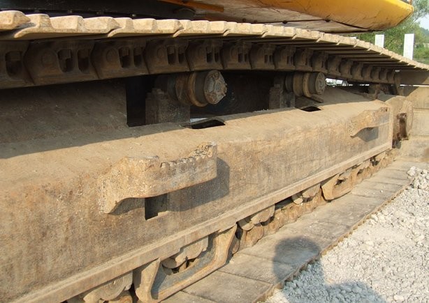 koparka gąsienicowa- 22t. JCB JS 220 LC rok 2006. — zdjęcie 4
