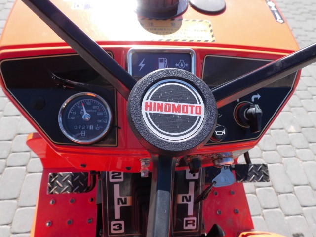 Hinomoto C144 14KM 4x4 kubota iseki mitsubishi super stan — zdjęcie 5
