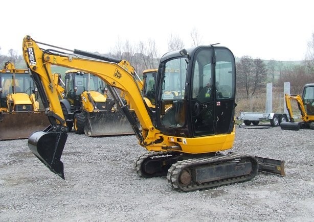 JCB 8025  ZTS, rok 2008 Sprzedaż maszyn JCB