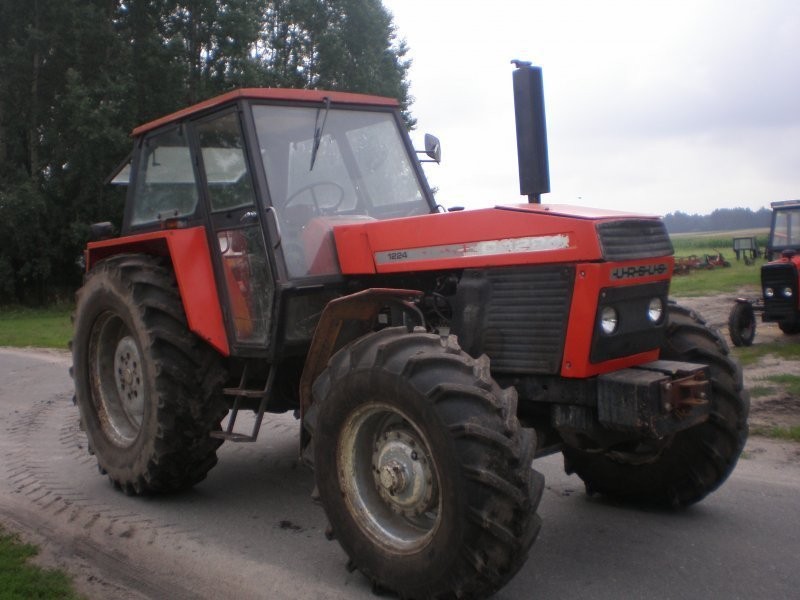 Kupię ciągnik Ursus 1634 1734 lub 1934 pilne!!!!!! — zdjęcie 3