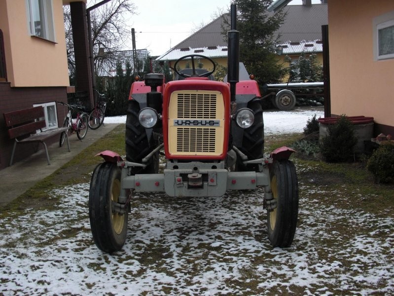CIĄGNIK URSUS C-330 — zdjęcie 1