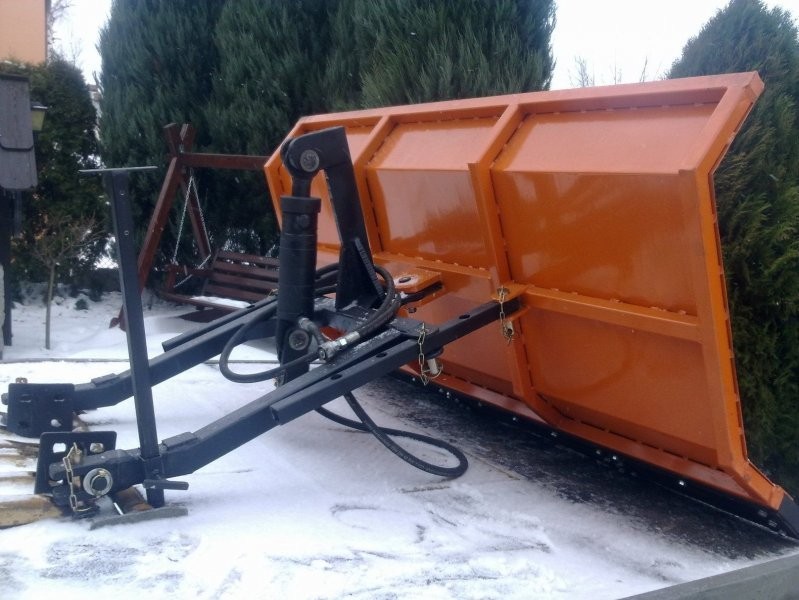 Pług do śniegu do URUSUS C-360 — zdjęcie 1