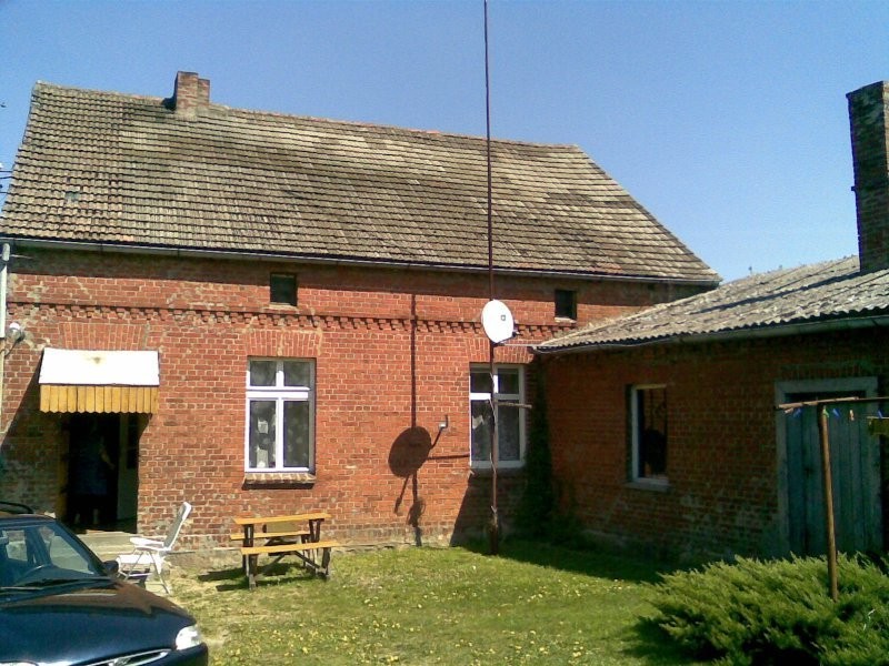 Dom na wsi gospodarstwo — zdjęcie 2