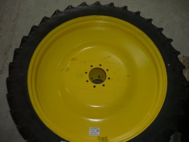 KOŁA WĄSKIE JOHN DEERE — zdjęcie 1