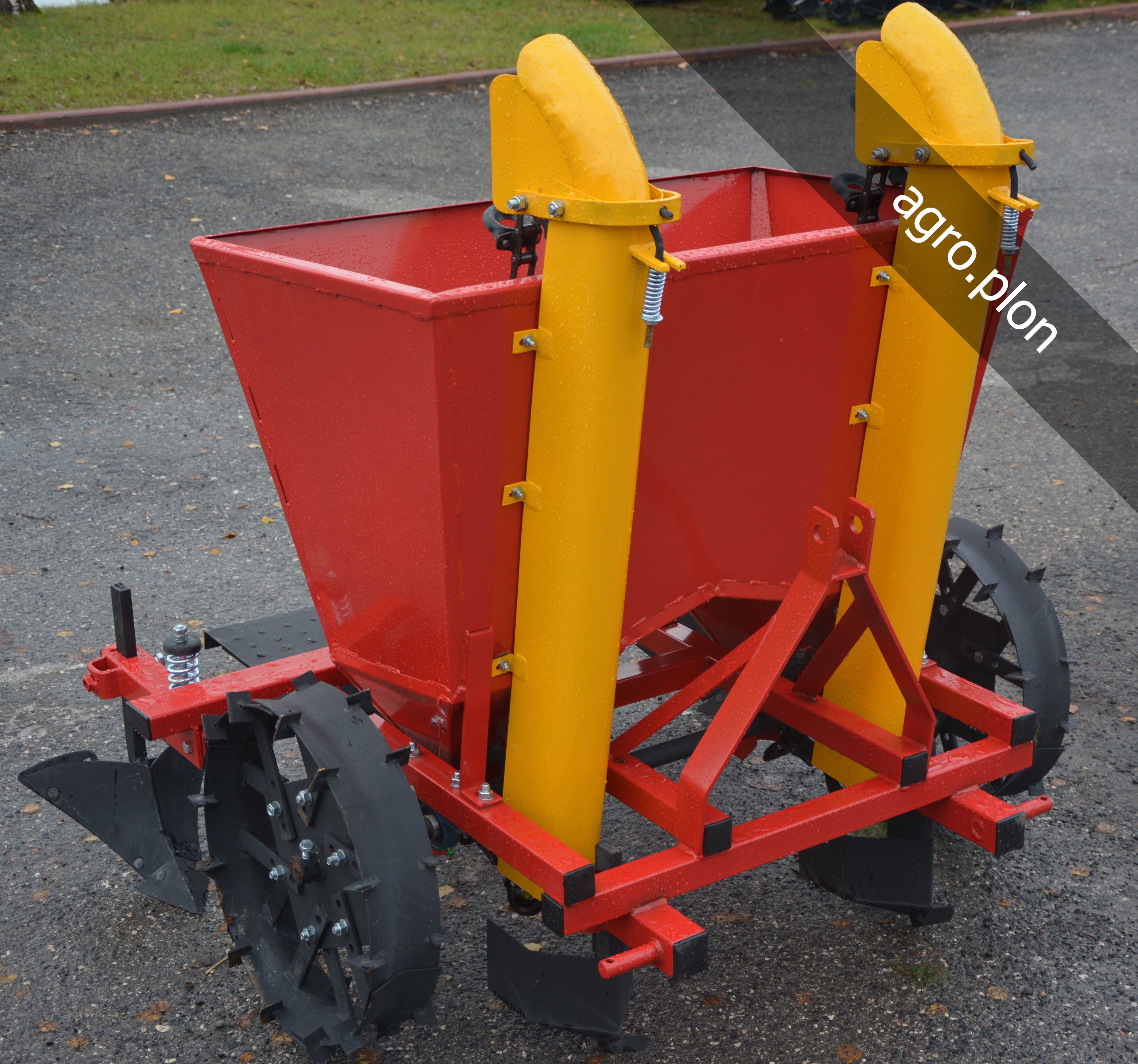 Sadzarka do ziemniaków dwurzędowa Metalowe kosze PROMOCJA Transport — zdjęcie 6