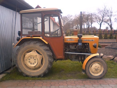 CIĄGNIK C 330 — zdjęcie 4