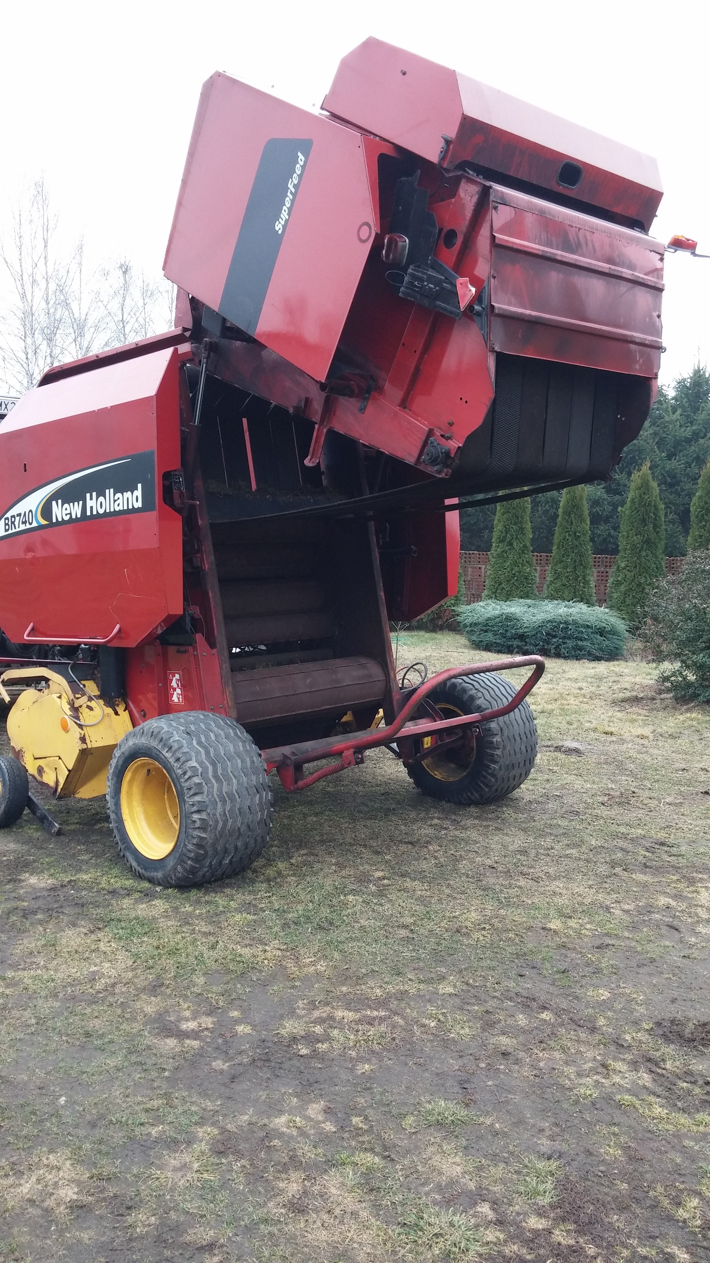 New Holland br740 z 2003 r — zdjęcie 4