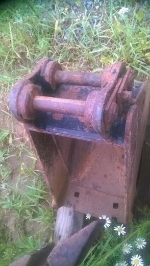 Używana łyżka 23cm do JCB 801 Denison — zdjęcie 2