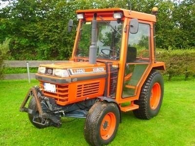 1995  Kubota L3250D — zdjęcie 2