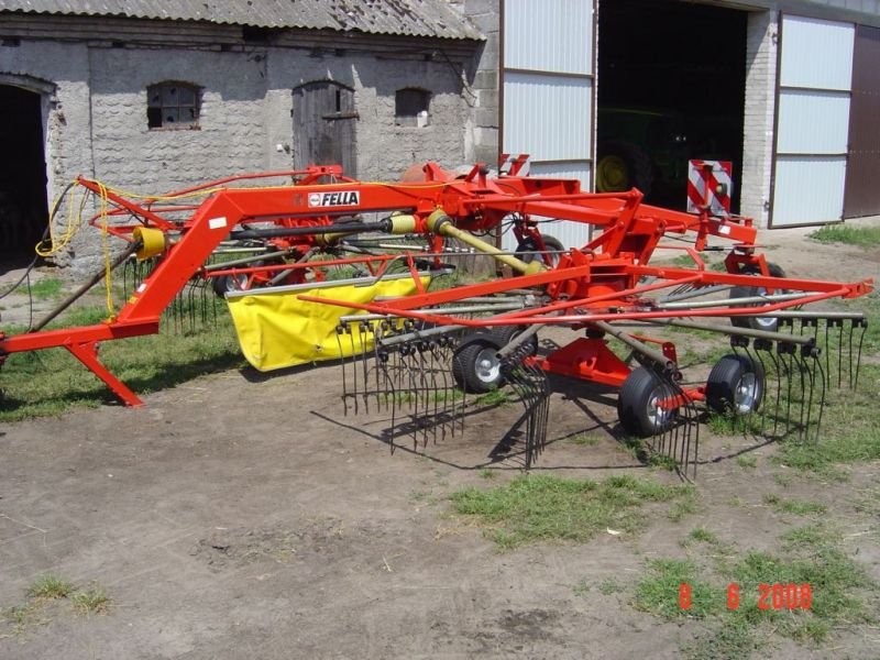 Sprzedam Zgrabiarkę karuzelową FELLA