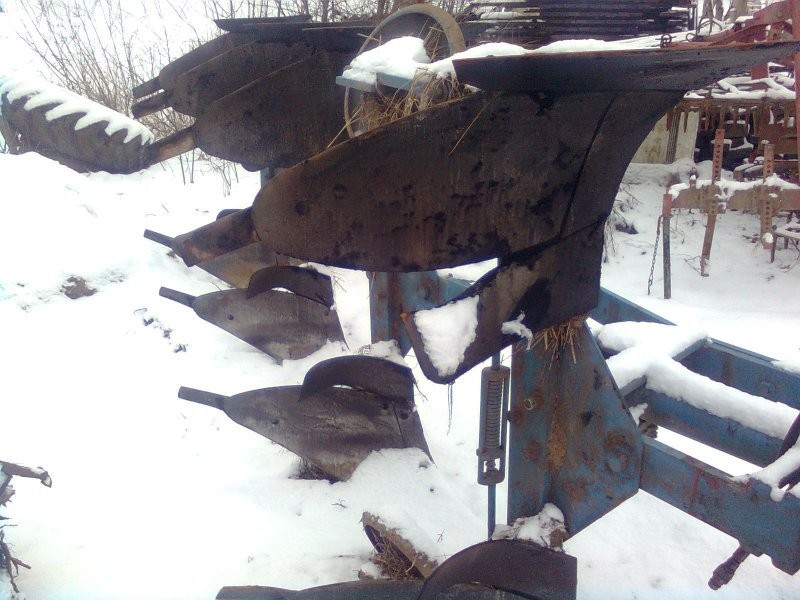 sprzedam pługi 4 skibowe obrotowe — zdjęcie 3