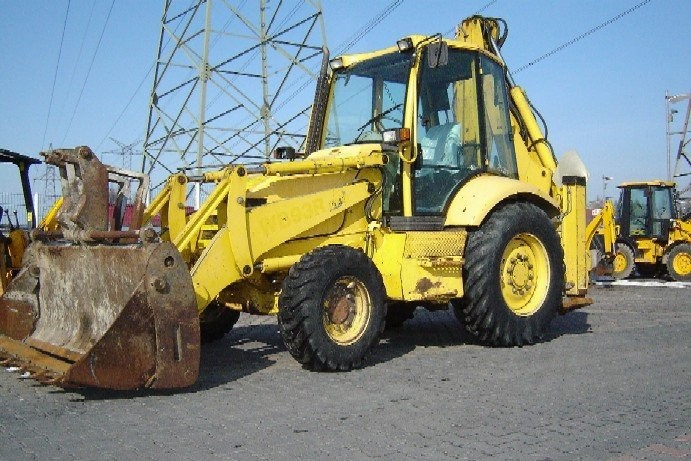 1999rok Komatsu WB 93R koparko ładowarka — zdjęcie 1