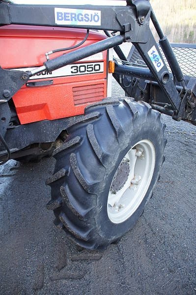 Massey Ferguson 3050 1988 — zdjęcie 5