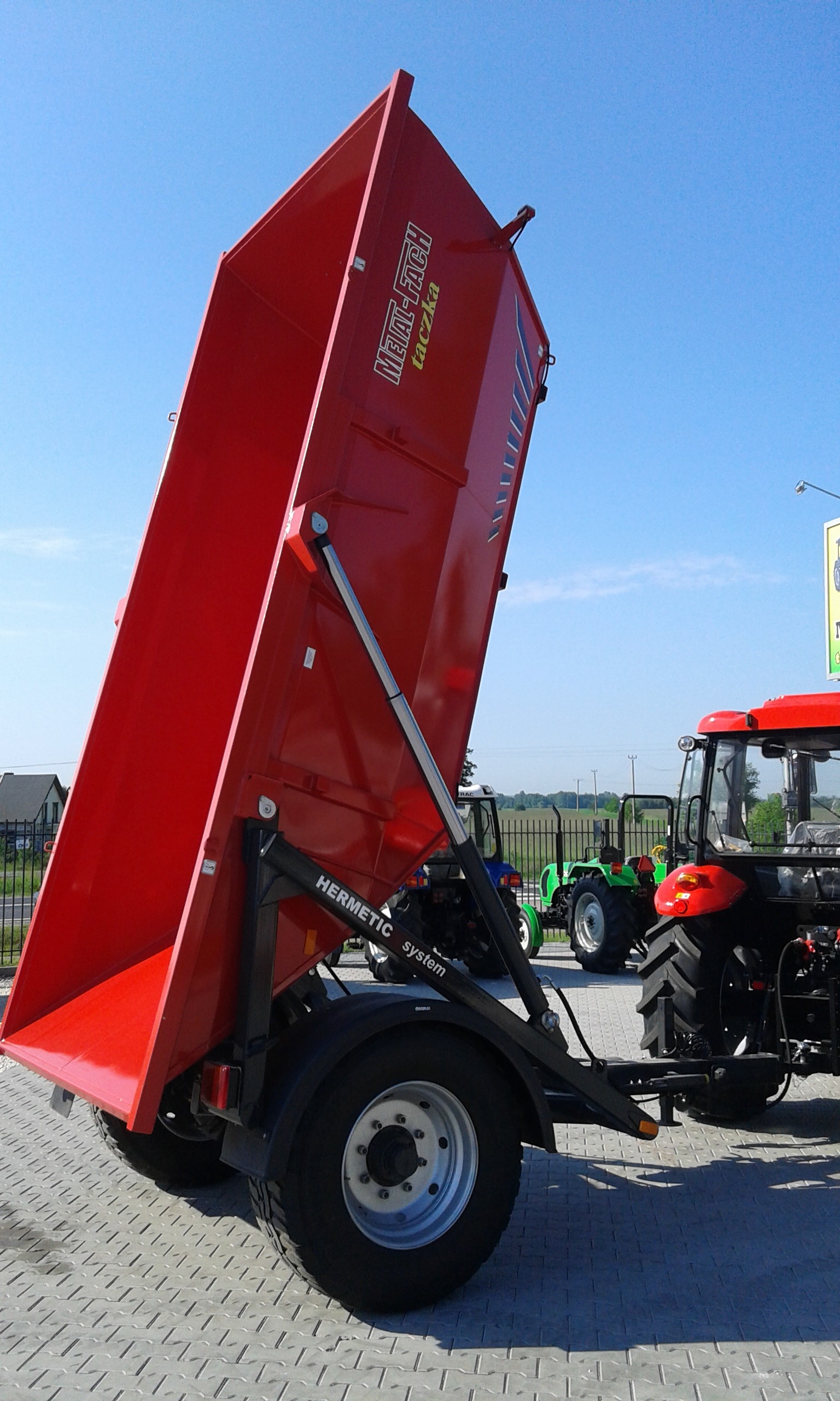 Przyczepa jednoosiowa Taczka  T 930 Ładowność 6T Metal-Fach — zdjęcie 2