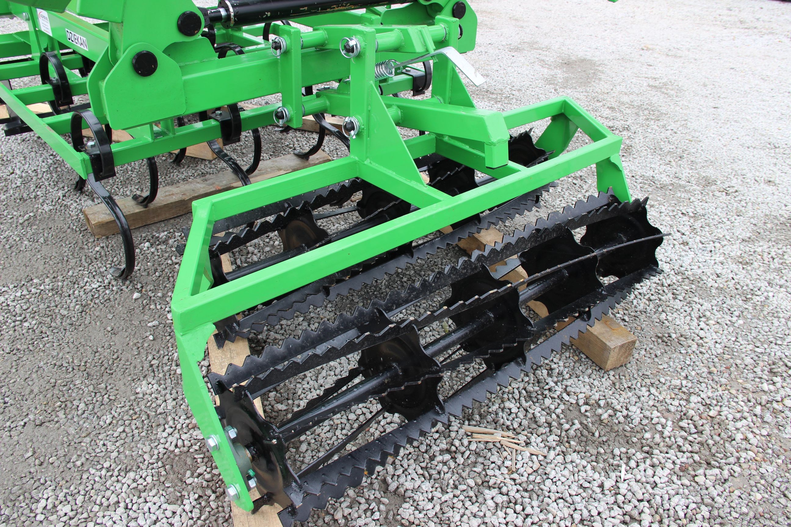 Agregat uprawowy hydrauliczny DZIEKAN hydraulicznie składany — zdjęcie 5