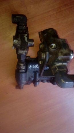 Podstawa filtrów hydraulicznych New Holland 8670,8770,8970 Ford g240, — zdjęcie 2