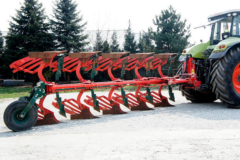 Pług obrotowy Vogel & Noot XMS 1050, 5 skib, 64 000 zł netto, jak nowy — zdjęcie 1