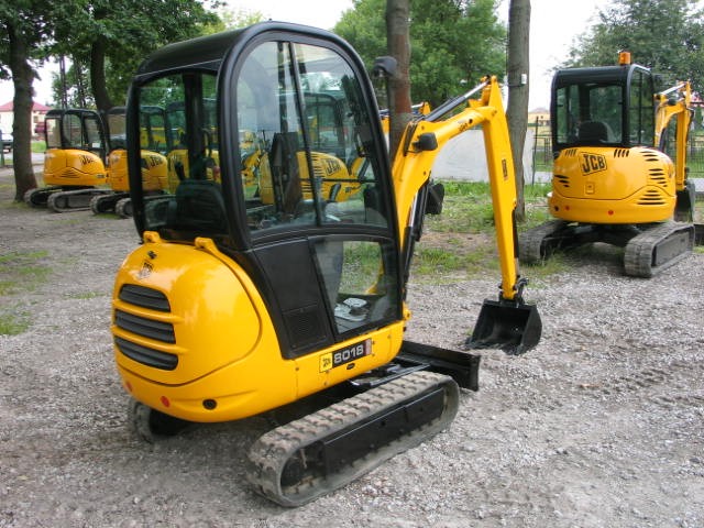Sprzedam koparki JCB 8018, rok: 2007-2011 — zdjęcie 4