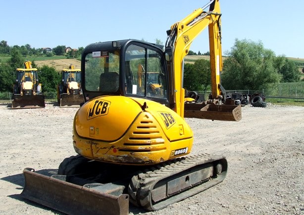 Minikoparka gąsienicowa JCB 8060 z roku 2007 — zdjęcie 5