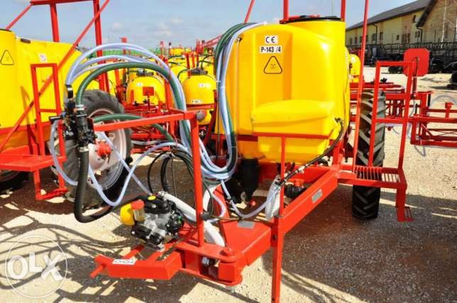 Opryskiwacz ciągany Renal 1200l 15m  — zdjęcie 1