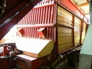 Przyczepa samozbierajaca Krone Turbo 5000 b.dobra