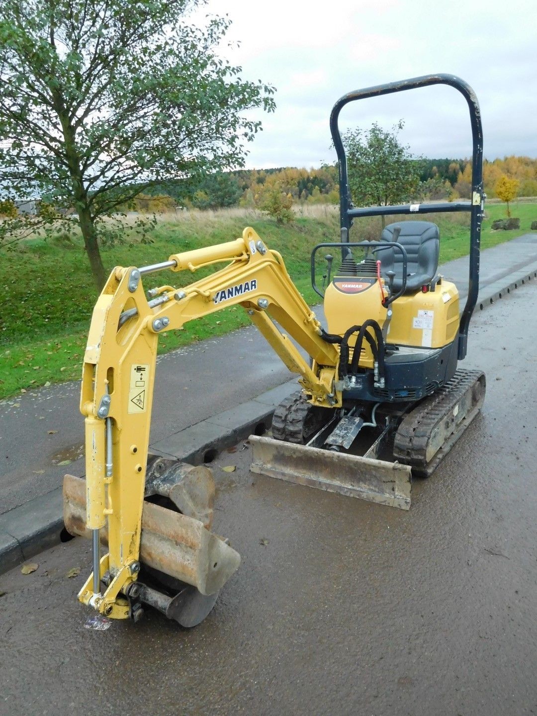 Minikoparka Yanmar VIO10 2015 — zdjęcie 2