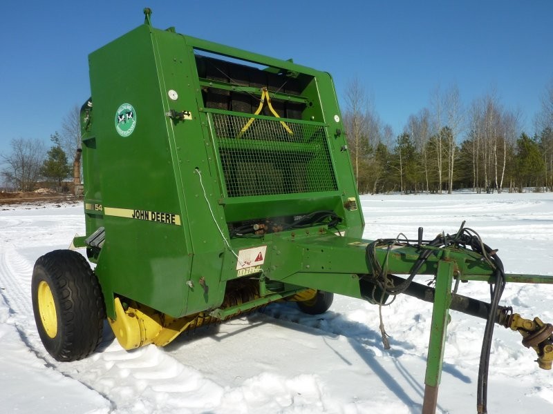 Prasa rolująca John Deere — zdjęcie 1