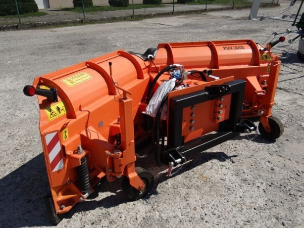 Pług odśnieżny PUV-3000 Pronar — zdjęcie 1