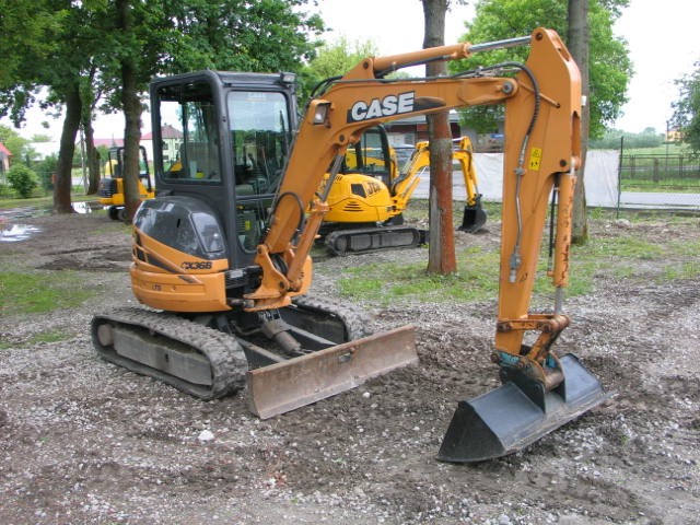 Sprzedam koparkę Case CX36B z 2008 roku — zdjęcie 5
