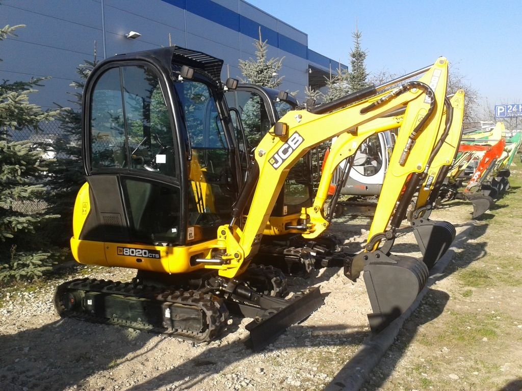 JCB 8020 SUPER 2010 19KM NOWA  LEASING GWR — zdjęcie 1