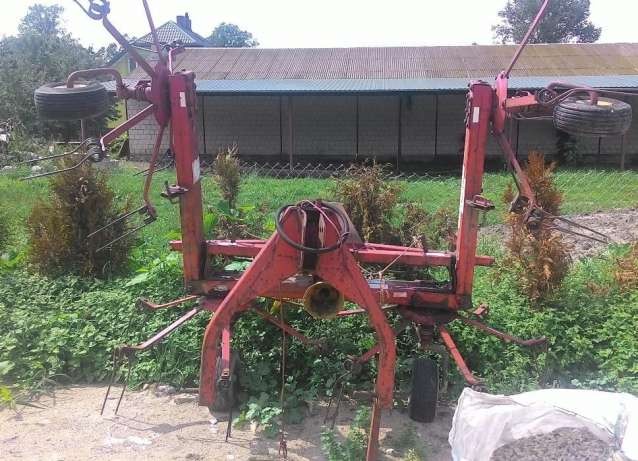  Przetrząsarka rozbijak przewracarka Fella th 520 hydro claas pottinge