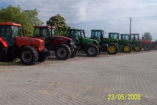 JOHN DEERE DEUTZ FAHR CASE FENDT ZETOR URSUS — zdjęcie 1