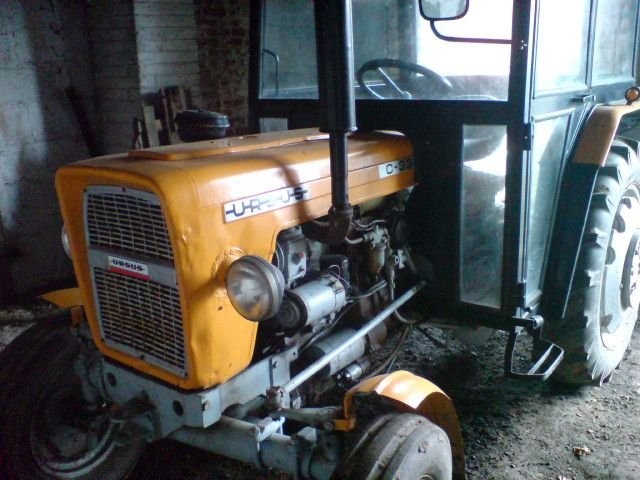 Ciągnik URSUS C-330 — zdjęcie 2