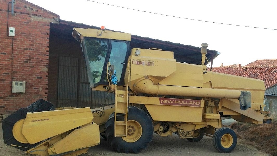 New Holland 8055 - 1990 — zdjęcie 1