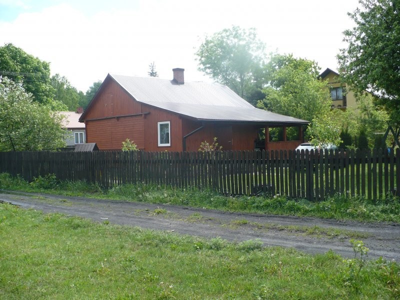działka z domem — zdjęcie 4