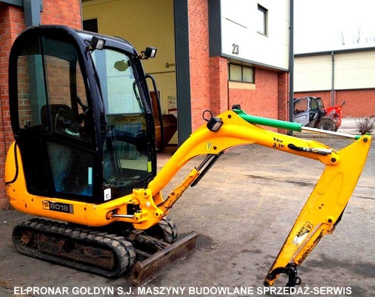 JCB 8018 CTS z 2007 roku
