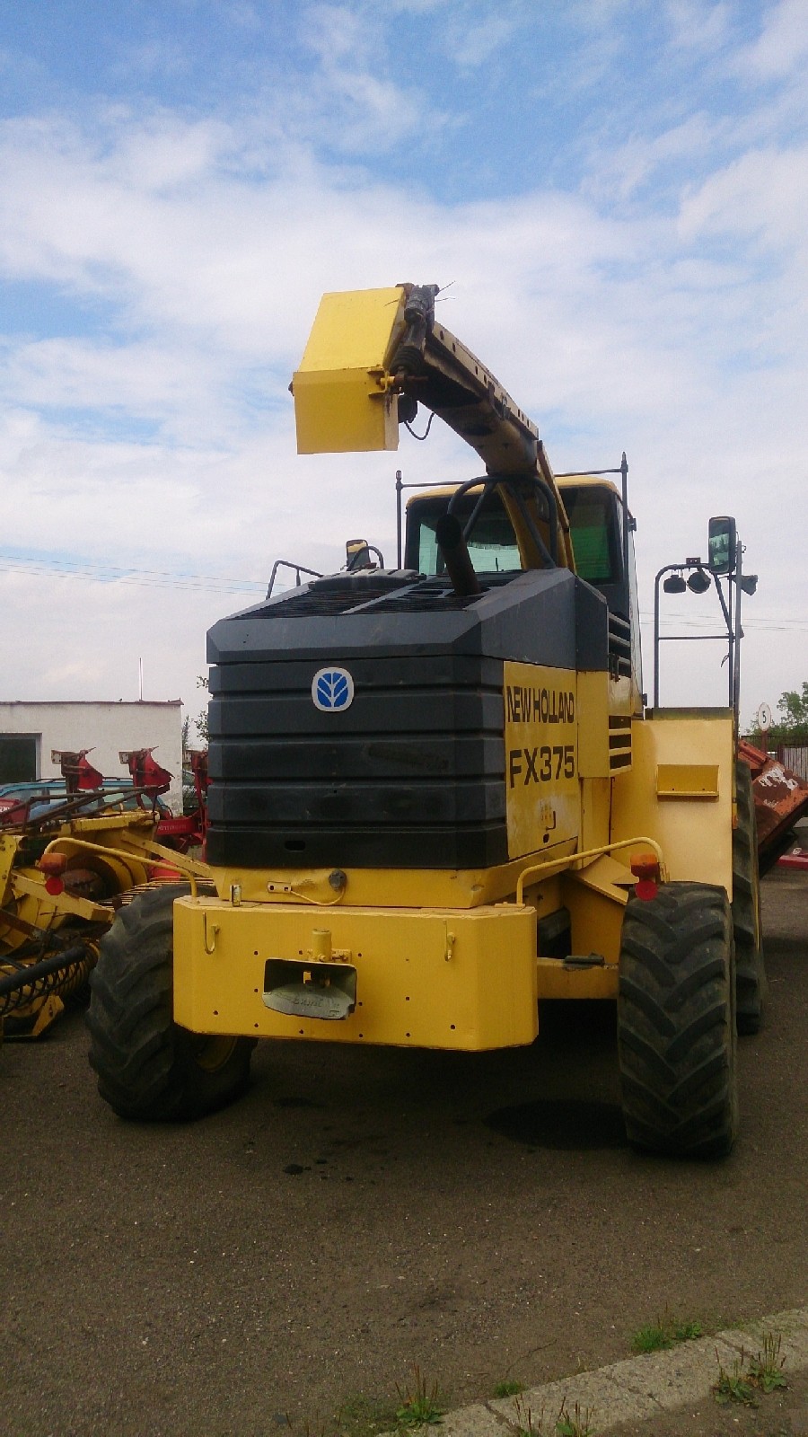 Sieczkarnia New Holland FX 375 — zdjęcie 7