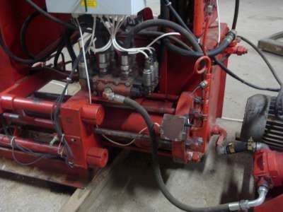 Brykieciarka hydrauliczna — zdjęcie 3