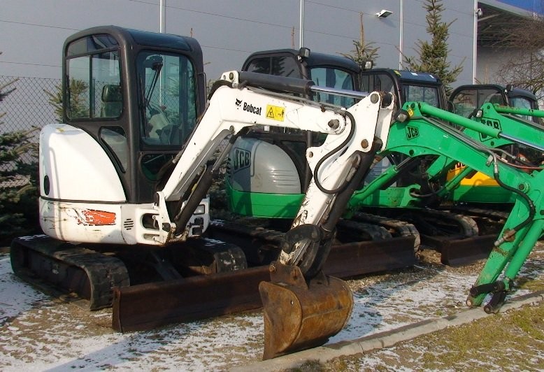 BOBCAT 425 2008 27KM KUBOTA MINIKOPARKA LESING GWR — zdjęcie 1