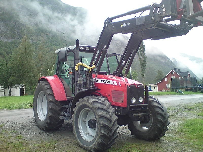 Massey Ferguson 5465 — zdjęcie 3