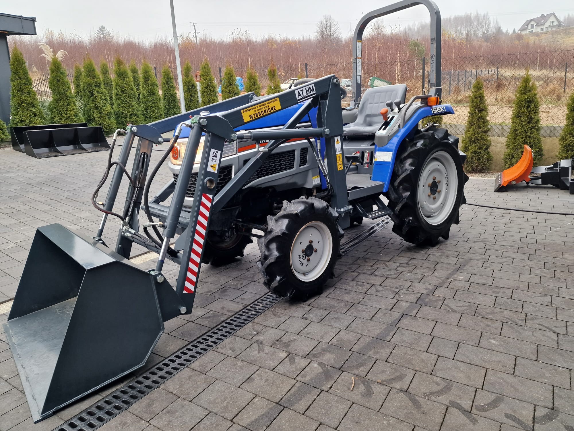 iseki Hunter 18S — zdjęcie 8