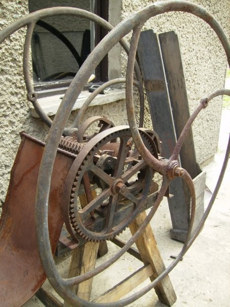 ANTYK - Sieczkarnia C.KOMOREK MASCHINENFABRIK RATI — zdjęcie 2