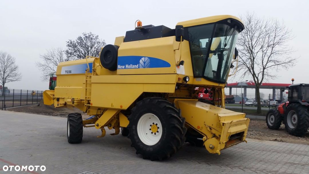 New Holland TC 56 ~`Krajowy~` Kombajn zbożowy — zdjęcie 4